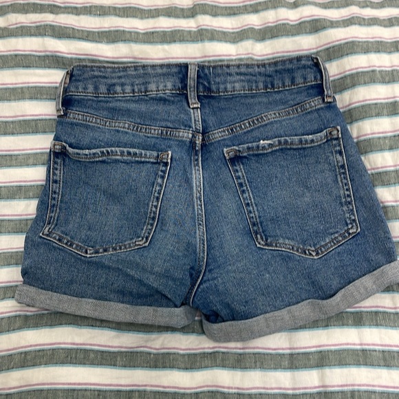 Old Navy Denim shorts - Picture 3 of 3